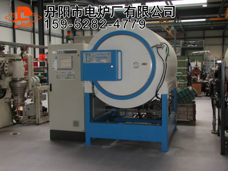 真空回火炉
